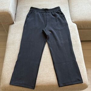 Lululemon Cropped Softstreme Pant